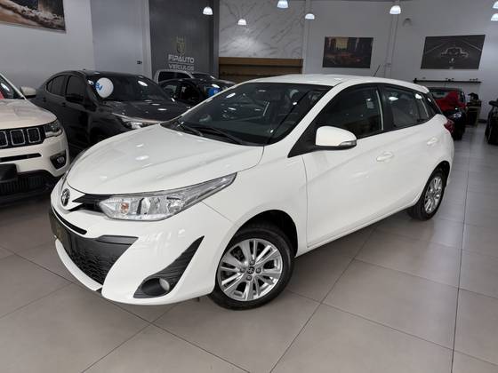 TOYOTA YARIS 1.3 16V FLEX XL MULTIDRIVE TOYOTA YARIS 1.3 16V FLEX XL MULTIDRIVE